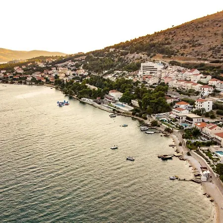 Bb * Trogir